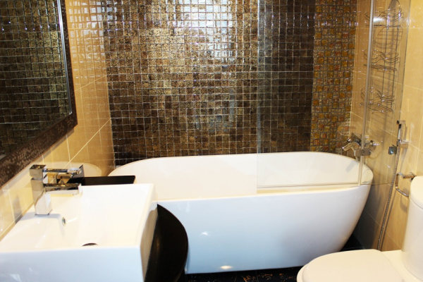 Bathroom And Tiling Work-3